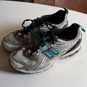 New Balance Silver Teal and Purple Women's Running Shoes